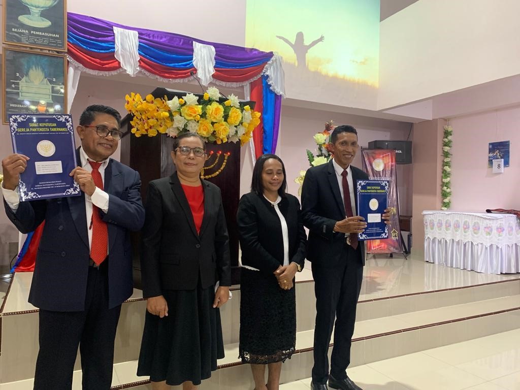 Penahbisan Gembala Sidang Sinode GPT BPW II - Ambon 8 April 2022